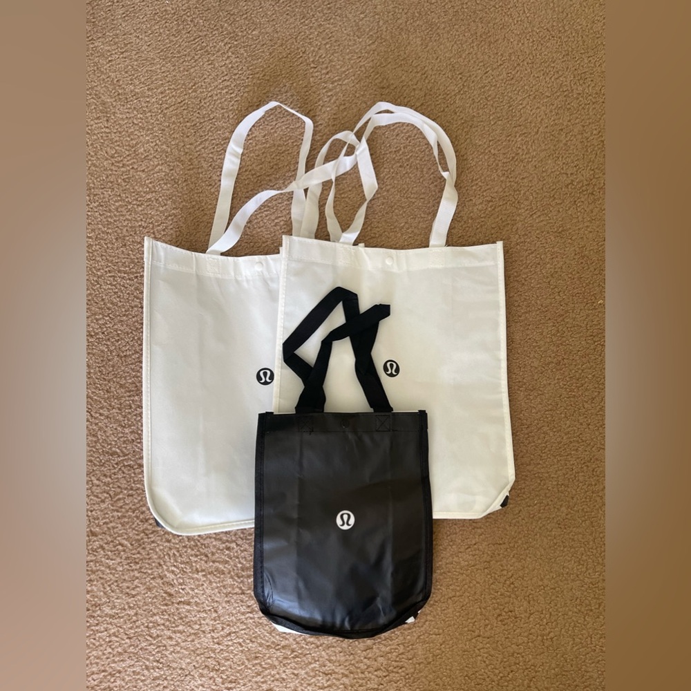 Bundle of 3 new lululemon bags